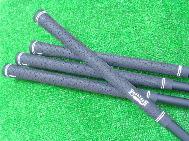 GK栄三越■ 089 フォーティーン PC-3 2024◆FT-50i 4本セット ◆カーボンシャフト◆30度◆シニアゴルファー◆