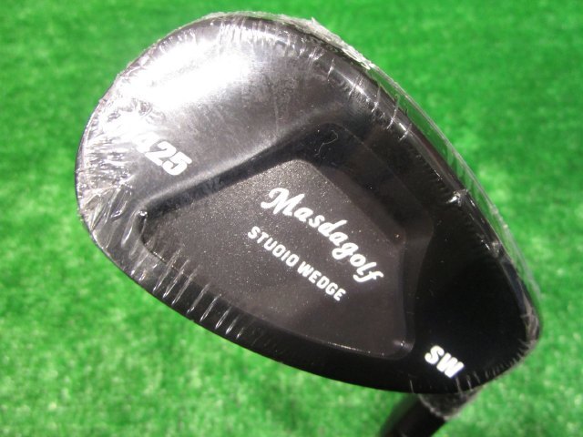 A17220 美品 デサントゴルフ 22SS シアサッカーロングパンツ