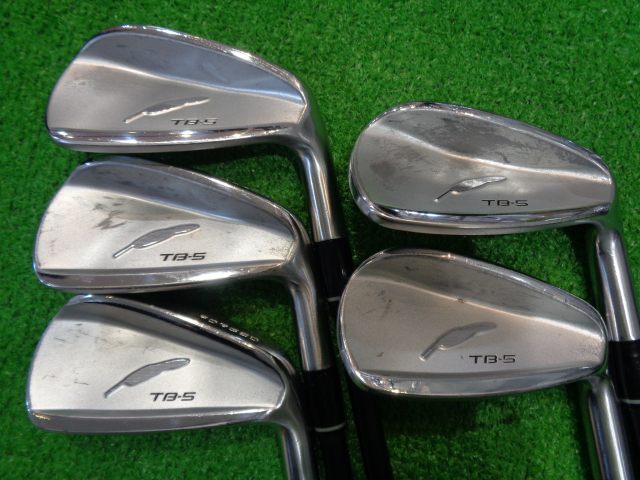 GK栄三越■ 082 フォーティーン TB-5FORGED◆FT-70i 5本セット ◆カーボン◆26