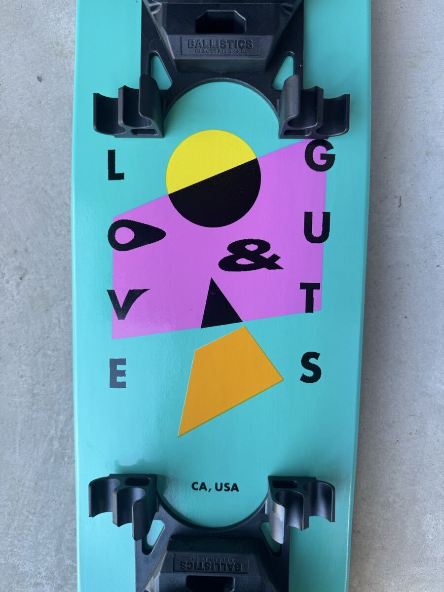 LOVE + GUTS SKATE DECK & SB STOOL KITセット