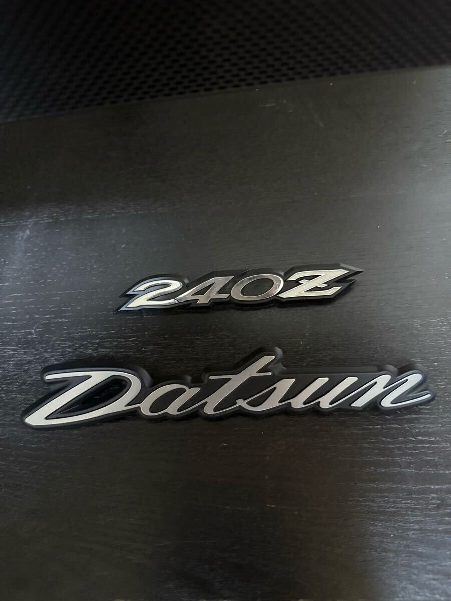 ダットサン フェアレディZ S30 リヤ エンブレム 当時物 HS30 PS30 432 NISSAN DATSUN Fairlady 240Z 90808-E4125 日産 純正 フェアレディ Z S30 輸出仕様 ダットサン 240Z