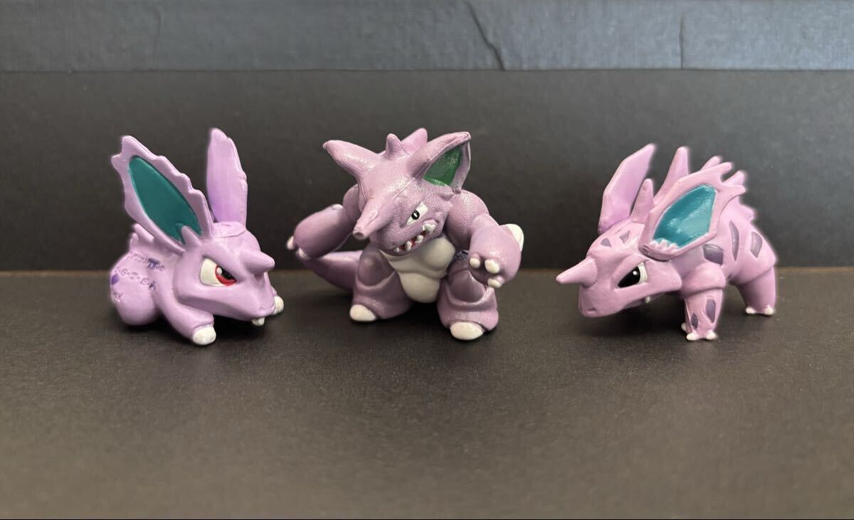 ポケモン希少初期モンコレ★ ニドラン♂♀ ニドリーノ 3体セット中古 中古 ポケモン モンコレ ニドキング ニドリーノ ニドラン 3体