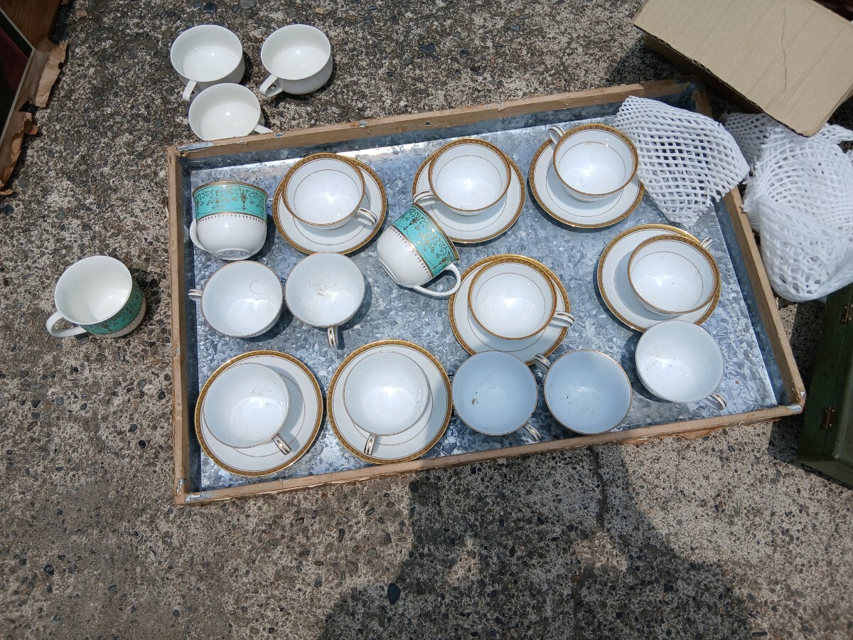 食器　ノリタケ　まとめて　 カップ ソーサー　プレート　何個かカケあり_画像2