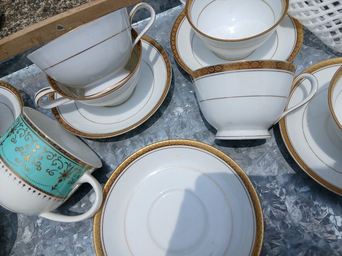 食器　ノリタケ　まとめて　 カップ ソーサー　プレート　何個かカケあり_画像3