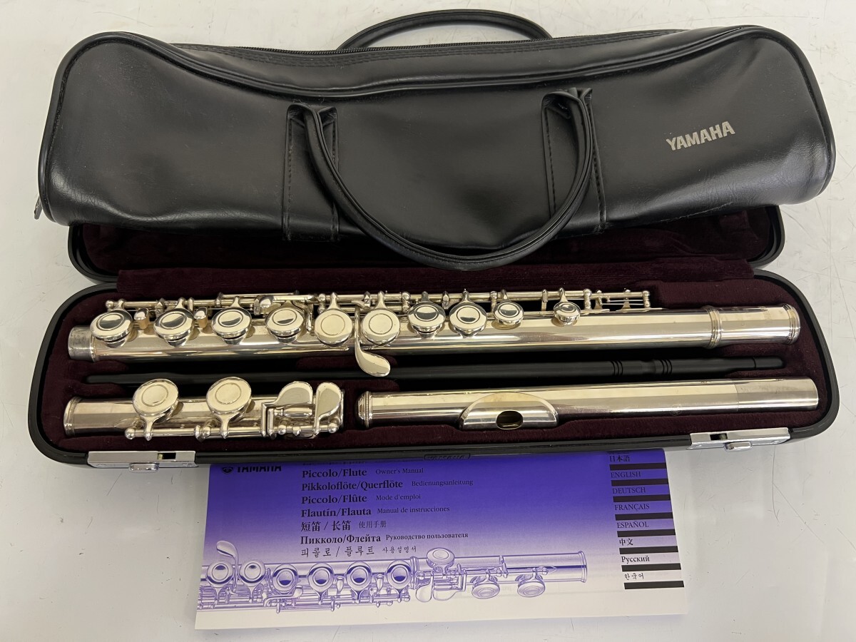 YAMAHA ヤマハ 211 フルート ケースつき YAMAHA ヤマハ フルート 211 管楽器 ハードケース付き(フルート