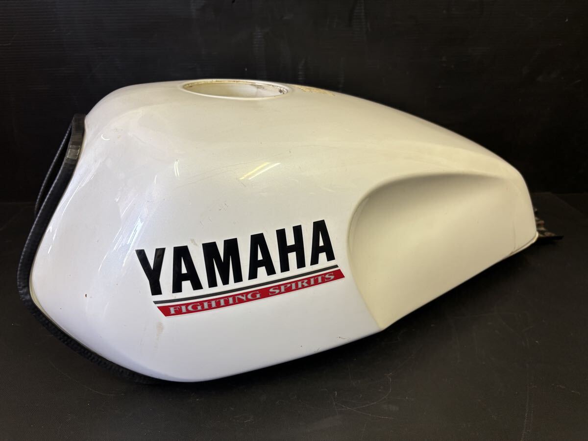 XJR400 4hm タンク サビあり補修ベース 4HM)XJR400 1台ばら売り 純正ガソリンタンク タンク内錆無し 美