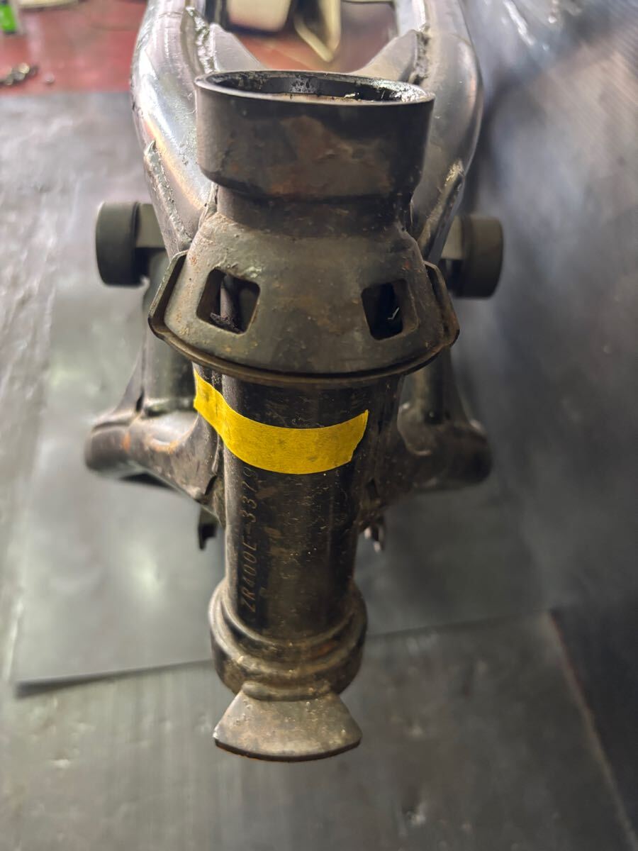 【ZR400E】ZRX400 1台ばら売り 書類付きフレーム 後期型 正規打刻 初年度平成14年 曲がりなし 書付き ZRX-2 ZRX-Ⅱゼファー400 ゼファーχ_画像5