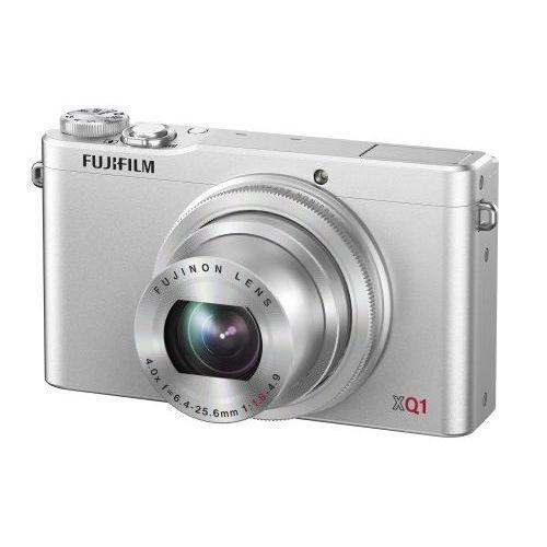 p705840 中古 美品 FUJIFILM XQ1 シルバー