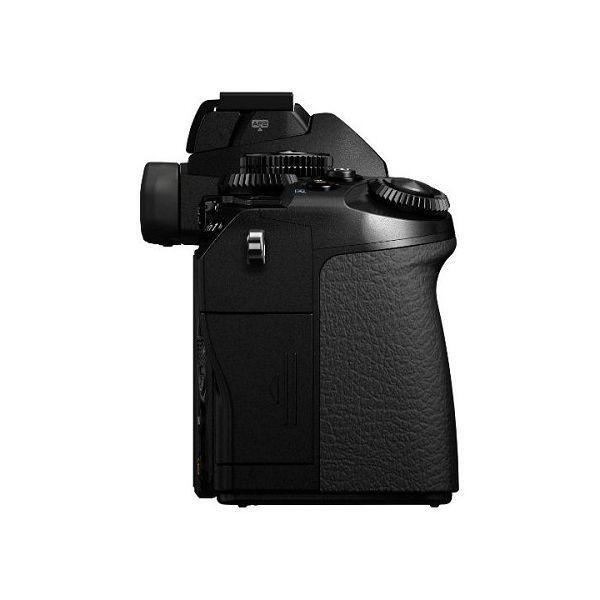 #p702970 中古 美品 OLYMPUS OM-D E-M1 12-40mm F2.8 ブラック