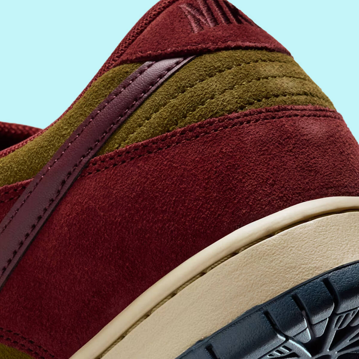 【新品未使用】ナイキ SB ダンク LOW プロ”Dark Team Red & Olive Flak” | 秋色スエードモデル　JP28.5_画像8