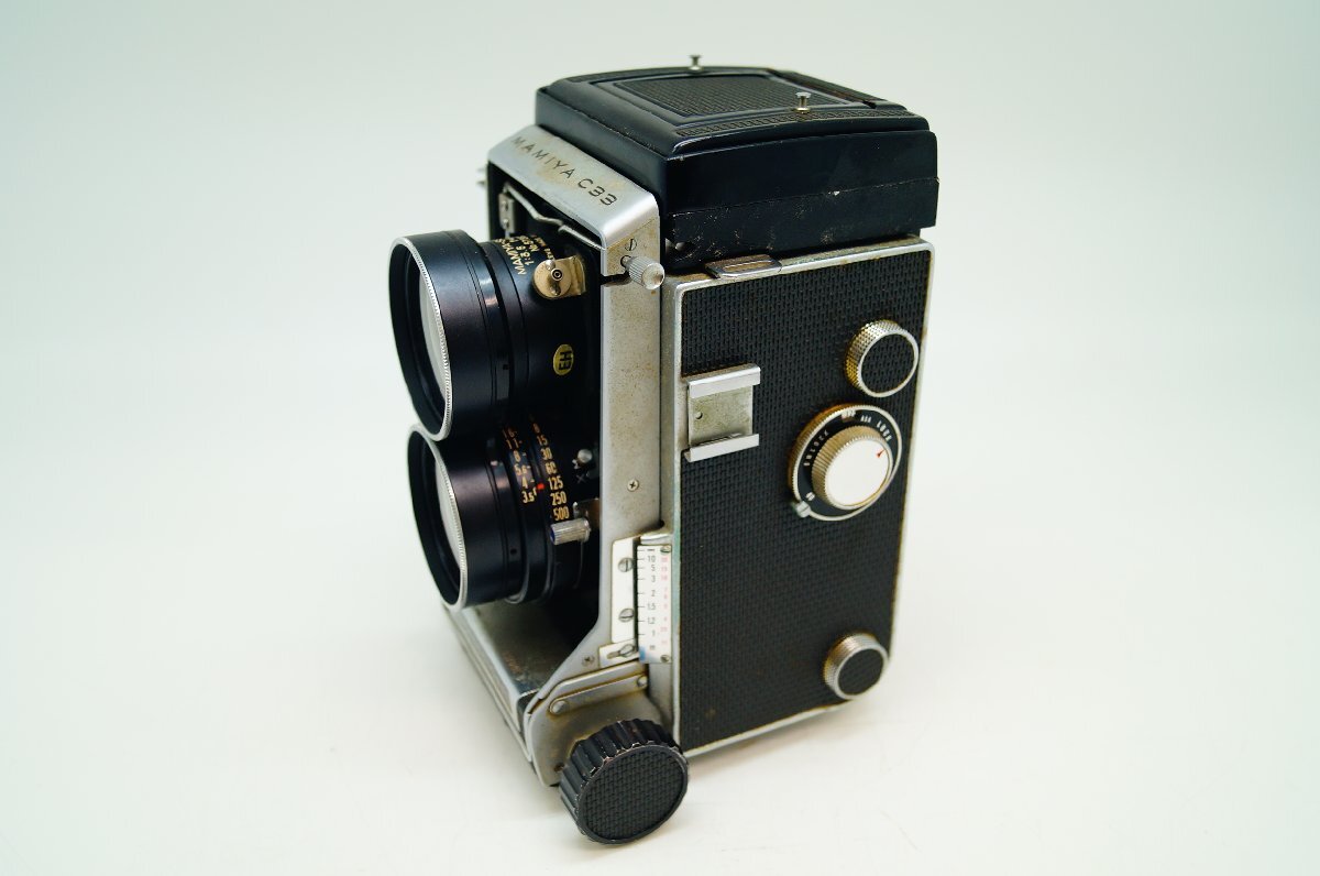 MAMIYA C33 PROFESSIONAL二眼レフ 交換レンズ付 Mamiya C33 Professional 二眼レフカメラ MAMIYA-SEKOR 1:3.5 f