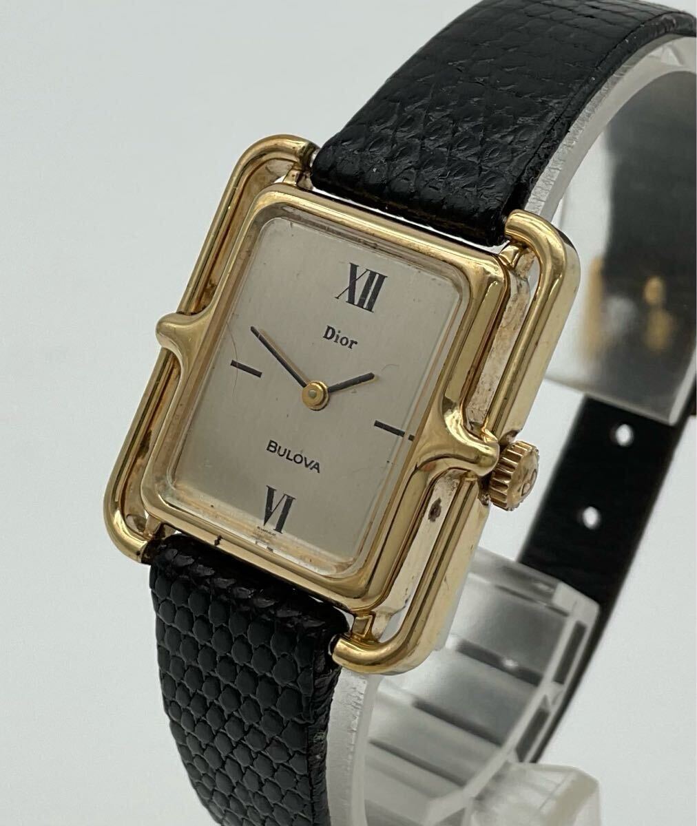 稼働 BULOVA×Dior 腕時計 手巻き 機械式 レディース Wネーム v 稼働 BULOVA×Dior 腕時計 手巻き 機械式 レディース Wネーム v