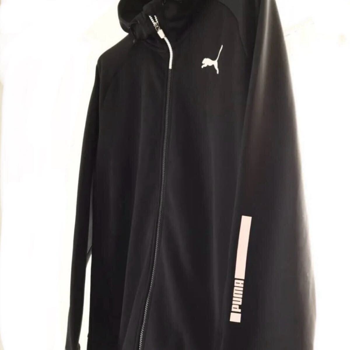 【PUMA】ロゴ フルジップ パーカー ブラック / 送料無料 PUMA フルジップパーカー》フーディ ランニング トレーニング