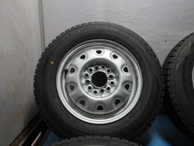 ◆ほぼ未走行?軽用スタッドレス 145/80R13◆2023年 DUNLOP WINTERMAXX WM02◆13×4J 4穴 PCD100 ハブ68mm ◆B 98_画像3