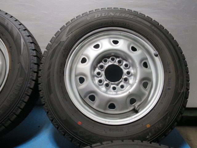 ◆ほぼ未走行?軽用スタッドレス 145/80R13◆2023年 DUNLOP WINTERMAXX WM02◆13×4J 4穴 PCD100 ハブ68mm ◆B 98_画像5