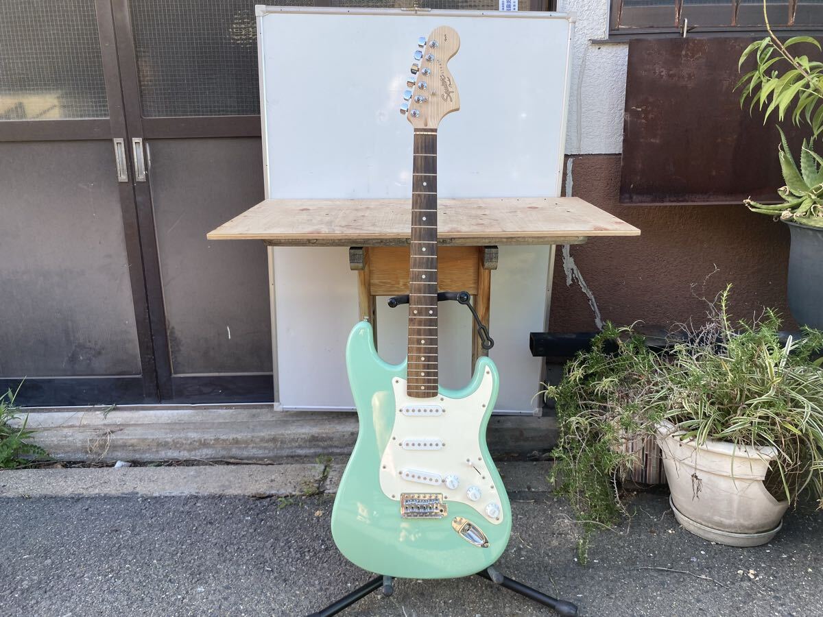 squier strat ストラトキャスター by fender 美品 中古品 squier strat ストラトキャスター by fender 美品 中古品