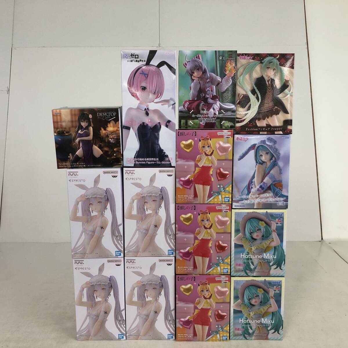 美少女フィギュアまとめ売り リゼロ 初音ミク 推しの子 メイドインアビス ざつ旅 02w16162【1円~】プライズフィギュアまとめ 14個セット 初音