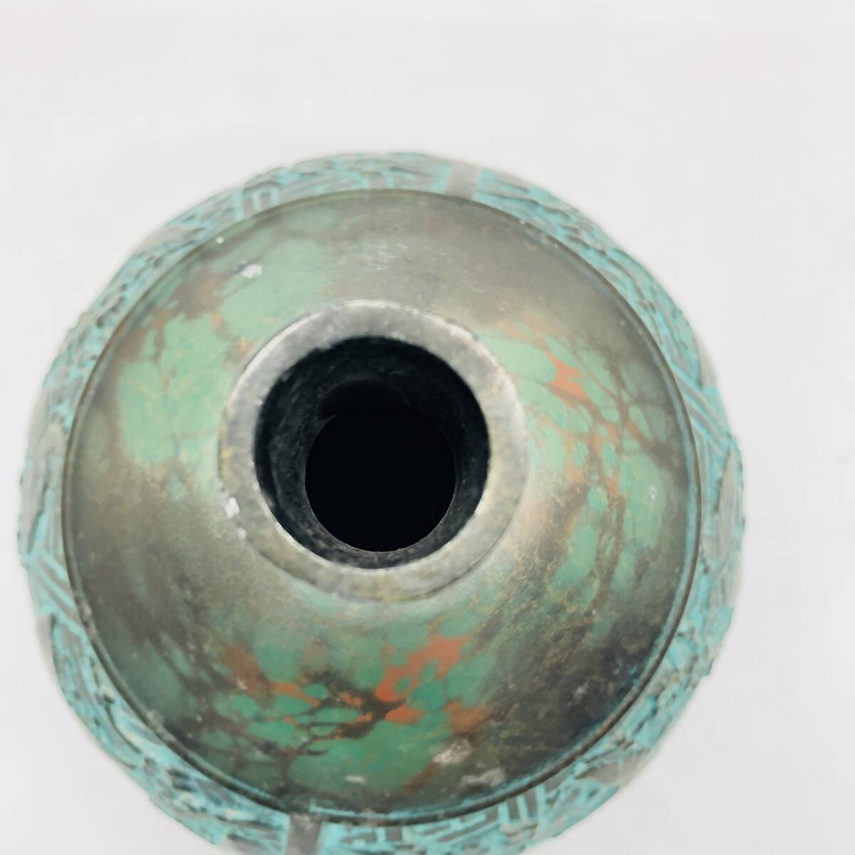 時代物 古銅 銀象嵌 水瓶 花器 花瓶 花入 骨董品 古美術品 花瓶 一輪挿し 保管品 特殊合金 美術 花瓶 一輪挿し 花入 花器 銅器 銅 蝶 伝統