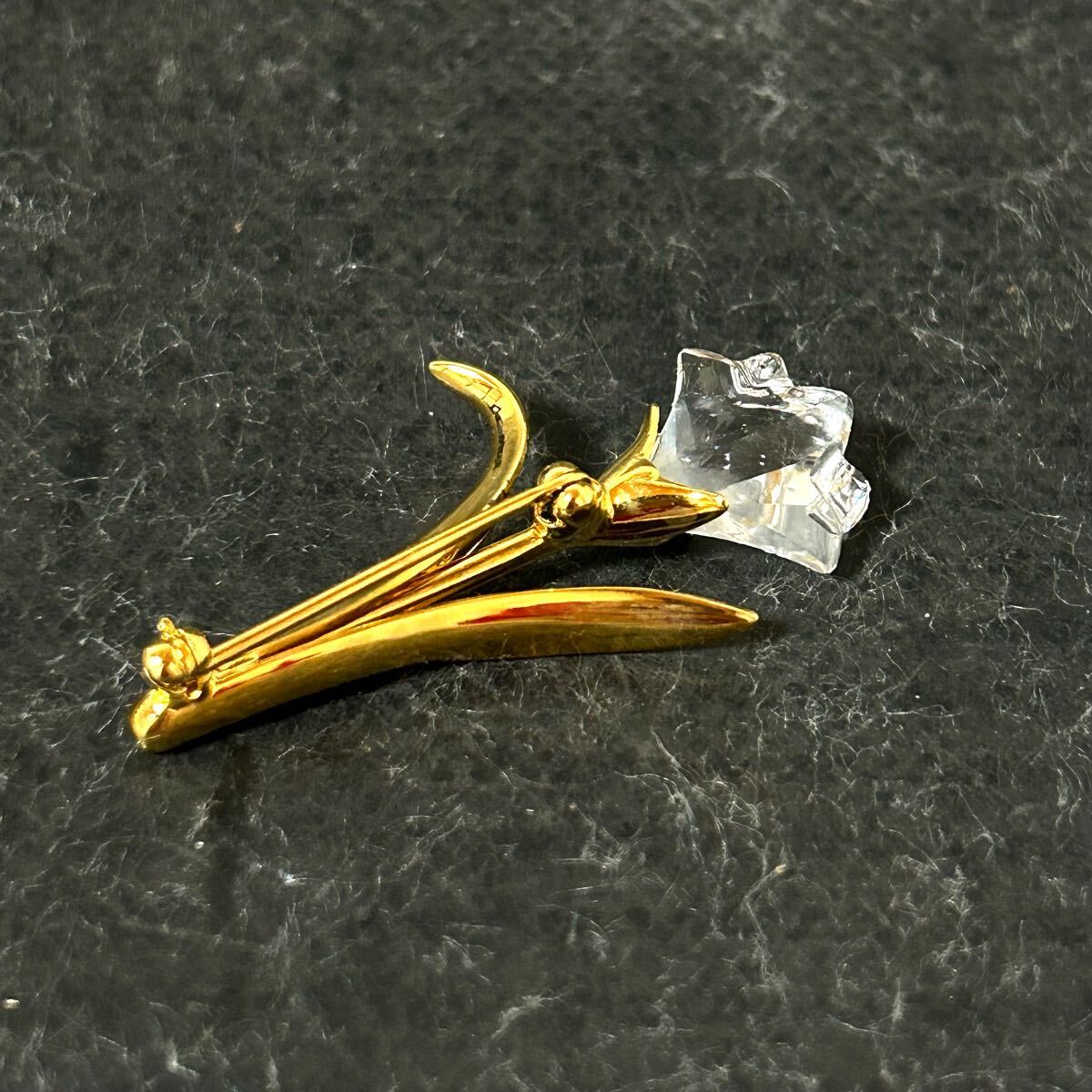 [BOX есть ]SWAROVSKI Swarovski цветок брошь Gold цвет аксессуары декортивный элемент *U