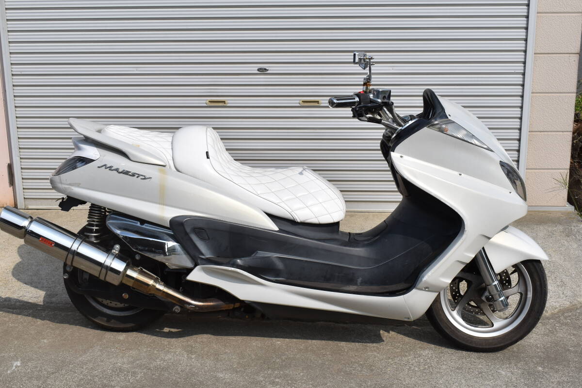 グランドマジェスティ250.SG15J.400.SH04J.DCRフェイスマスク.スクリーンレス.エアロ.フロントスポイラー.アッパーカウル グランドマジェスティ250.SG15J.400.SH04J.DCRフェイスマスク.スクリーンレス.エアロ.フロントスポイラー.アッパーカウル