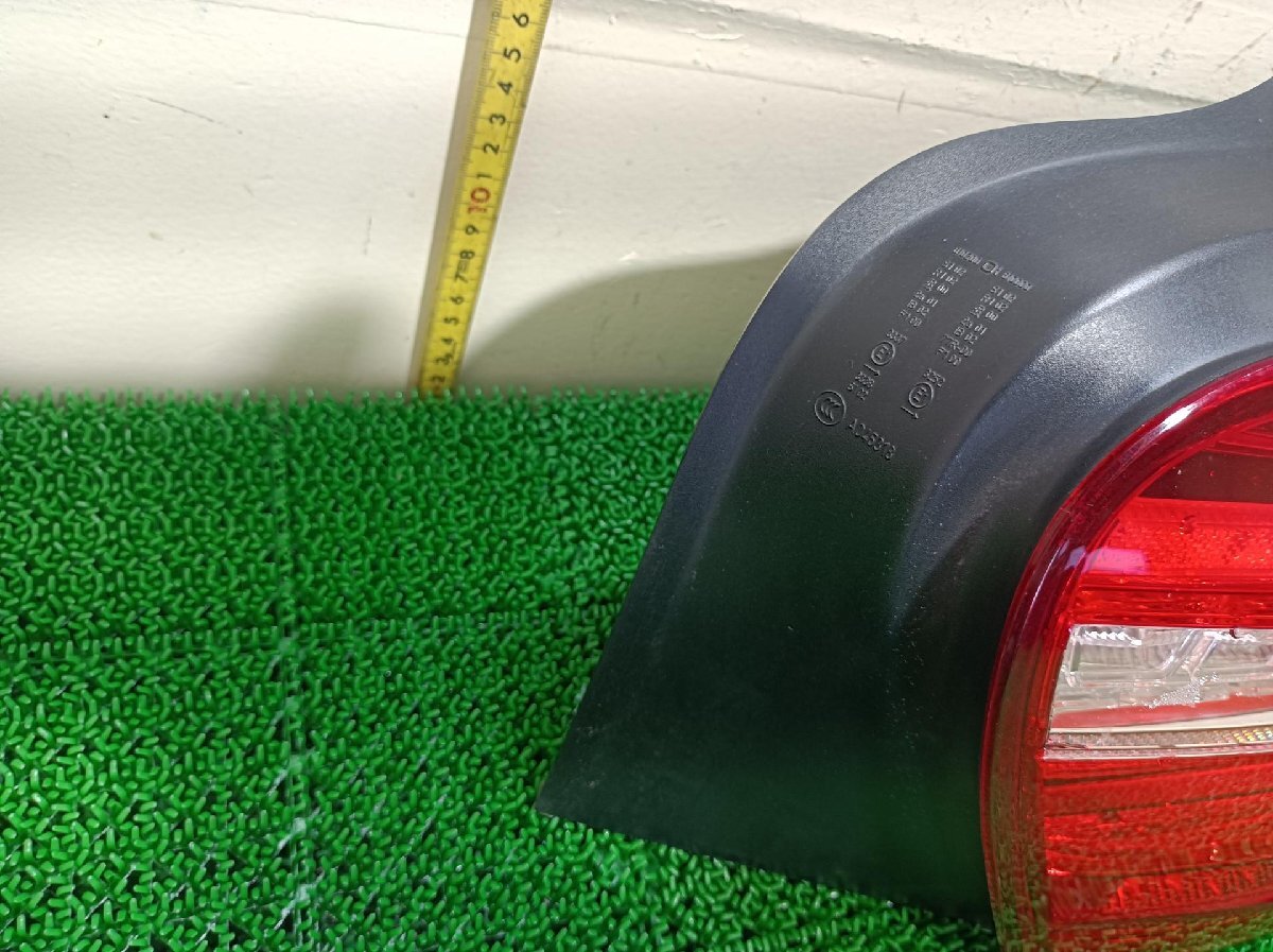 メルセデスベンツ　テールライト　右　A45　CBA-176052　176052　2013　W176 AMG 4MATIC　#hyj　NSP264921_画像4