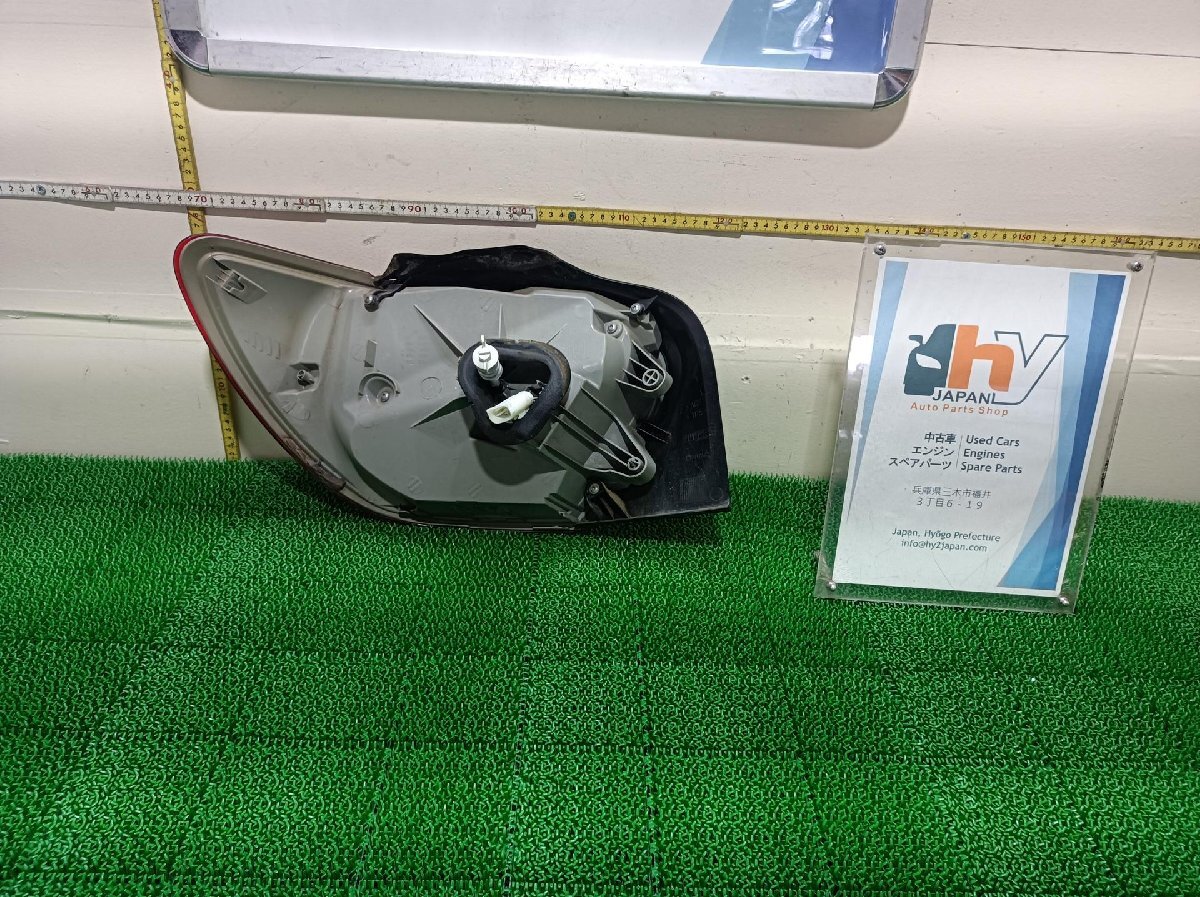 メルセデスベンツ　テールライト　右　A45　CBA-176052　176052　2013　W176 AMG 4MATIC　#hyj　NSP264921_画像5