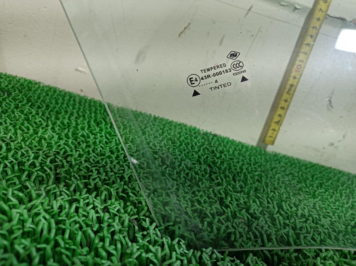  Nissan правая передняя дверь стекло NV200 Vanette DBF-VM20, 2014 #hyj NSP257134