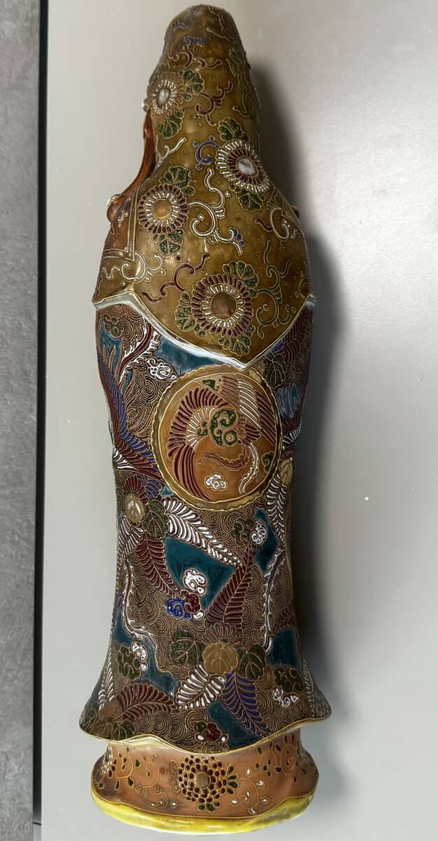 抜群の出来の九谷焼色絵観音立像大形約46cm 九谷焼 観音菩薩立像 仏像 佛像 持経 色絵 金欄手 縁起置物 仏壇