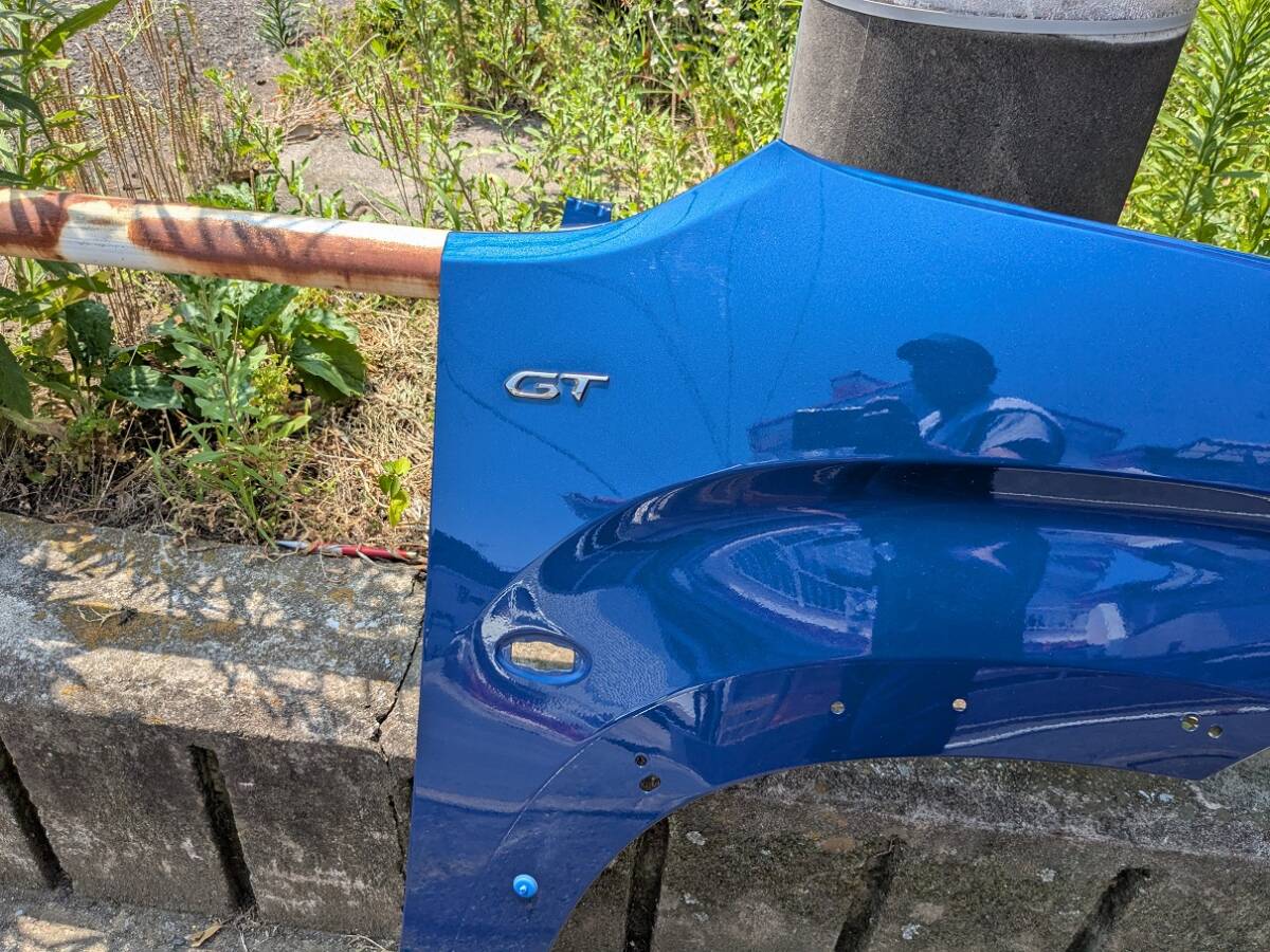 プジョー リフター K9PYH01L 純正 フロント フェンダー 右 中古品 177649B0 _画像3