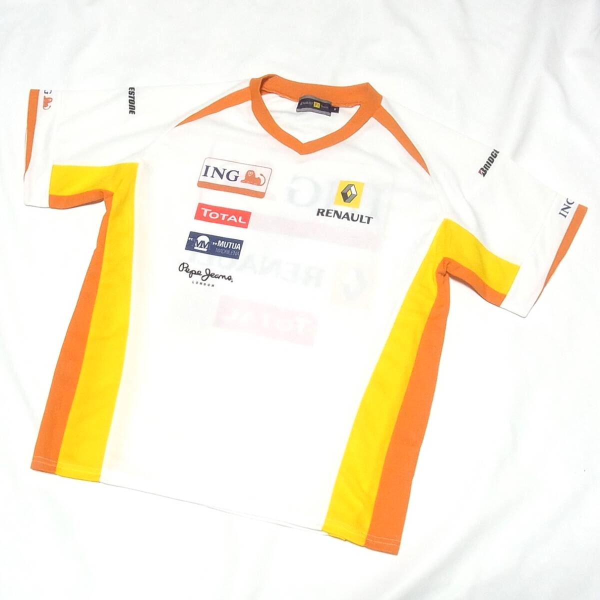F1 美品 ルノー RENAULT ブリヂストン INGなどのスポンサープリント Tシャツ M◎Vネック オフィシャル品 送料無料_画像1