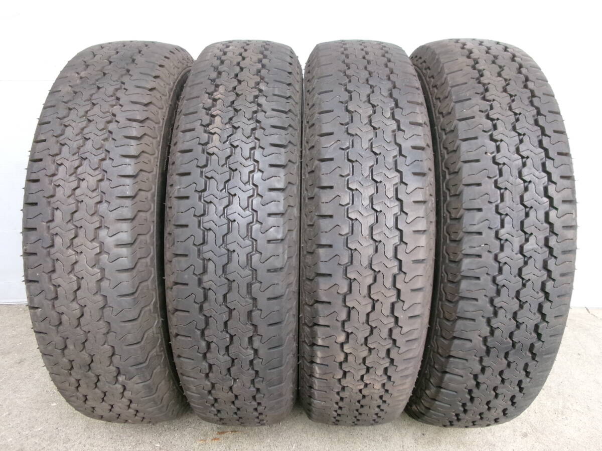 未使用品☆ 145R12 6PR・激安!!4本セット価格　832 145R12 6PR 軽トラタイヤホイールセットが激安！