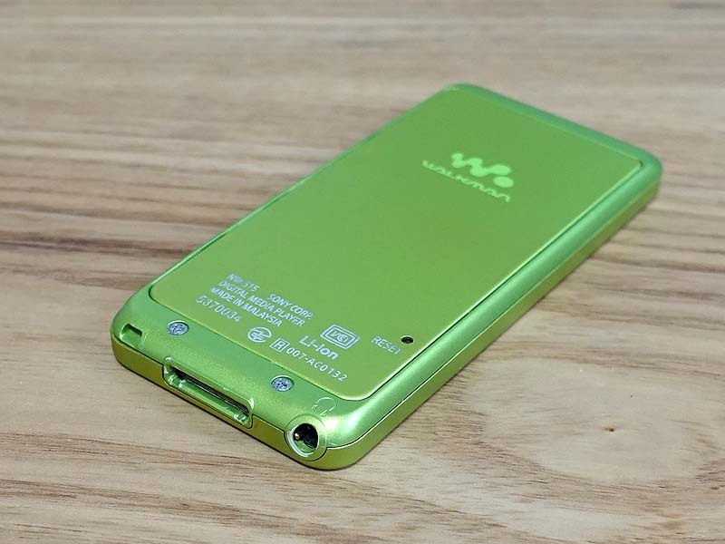 【バッテリー良好】SONY ウォークマン NW-S15 16GB ライム バッテリー良好】SONY ウォークマン NW-S15 16GB ライム 黄緑
