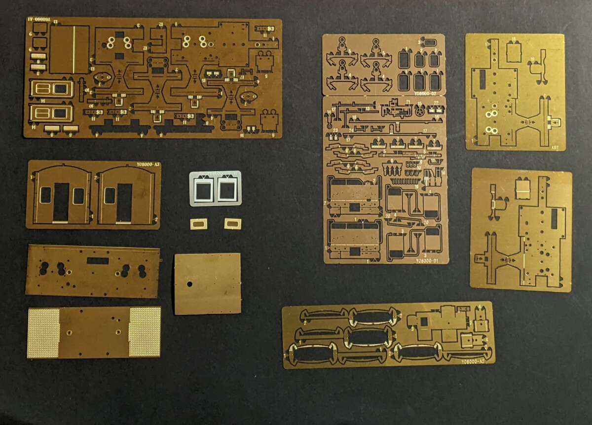 ◆ワールド工芸 ゲージ不明 ヨ8000 エッチング板&板材 ジャンク品_画像1
