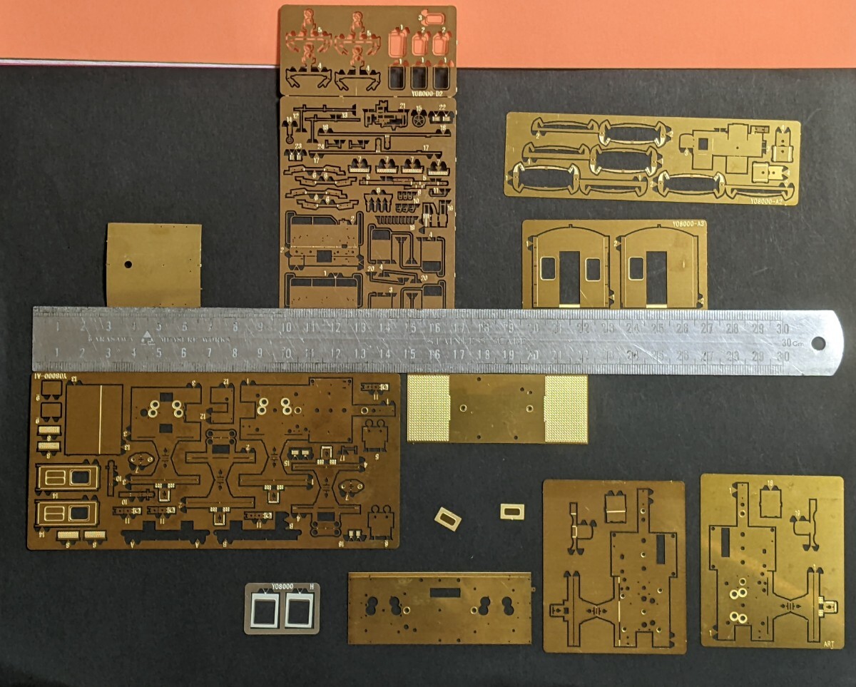◆ワールド工芸 ゲージ不明 ヨ8000 エッチング板&板材 ジャンク品_画像2