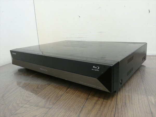 1TB☆11年☆東芝/REGZA☆HDD/BDレコーダー☆RD-BZ800☆2番組同時録画☆3D対応機 管CX32752