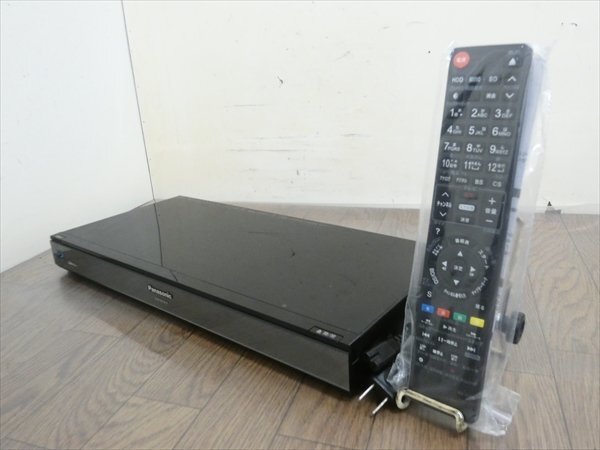 1TB☆11年☆パナソニック/DIGA☆HDD/BDレコーダー☆DMR-BZT810☆リモコン付☆3番組同時録画/3D対応機 管CX33138