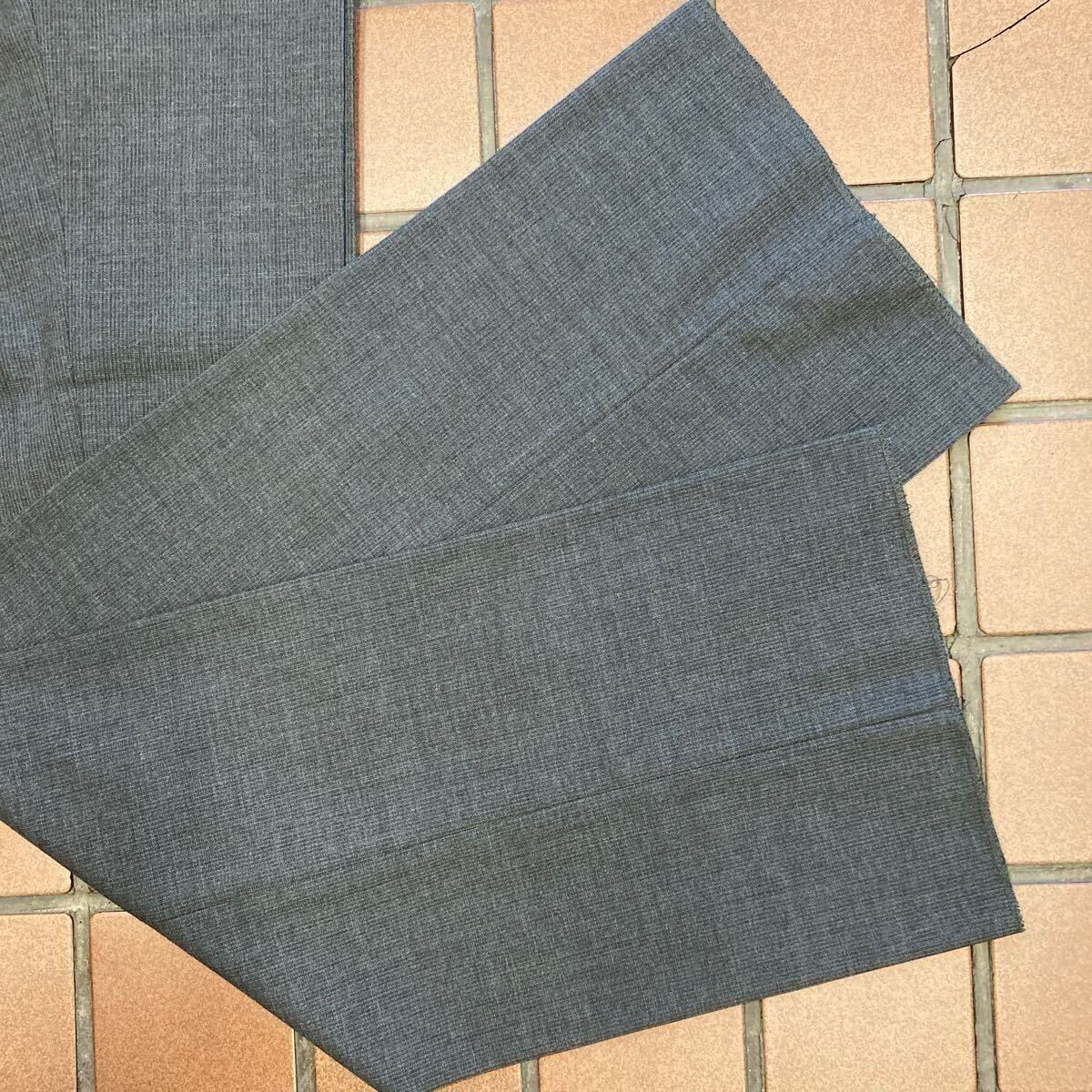 衝撃プライス!! 夏物 新品 シングル 2B スーツ サイズ A6 背抜き センターベント 2タック グレイ系色 ビジネス 撥水性に優れ、ヨゴレにくい_画像10