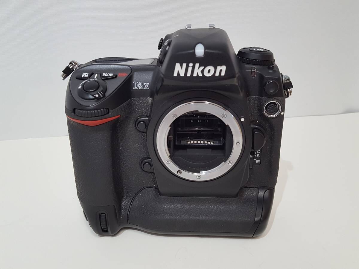 D15/6479(6489)-17★極美品★Nikon D2X ボディ D15/6479(6489)-17☆極美品☆Nikon D2X ボディ - メルカリ