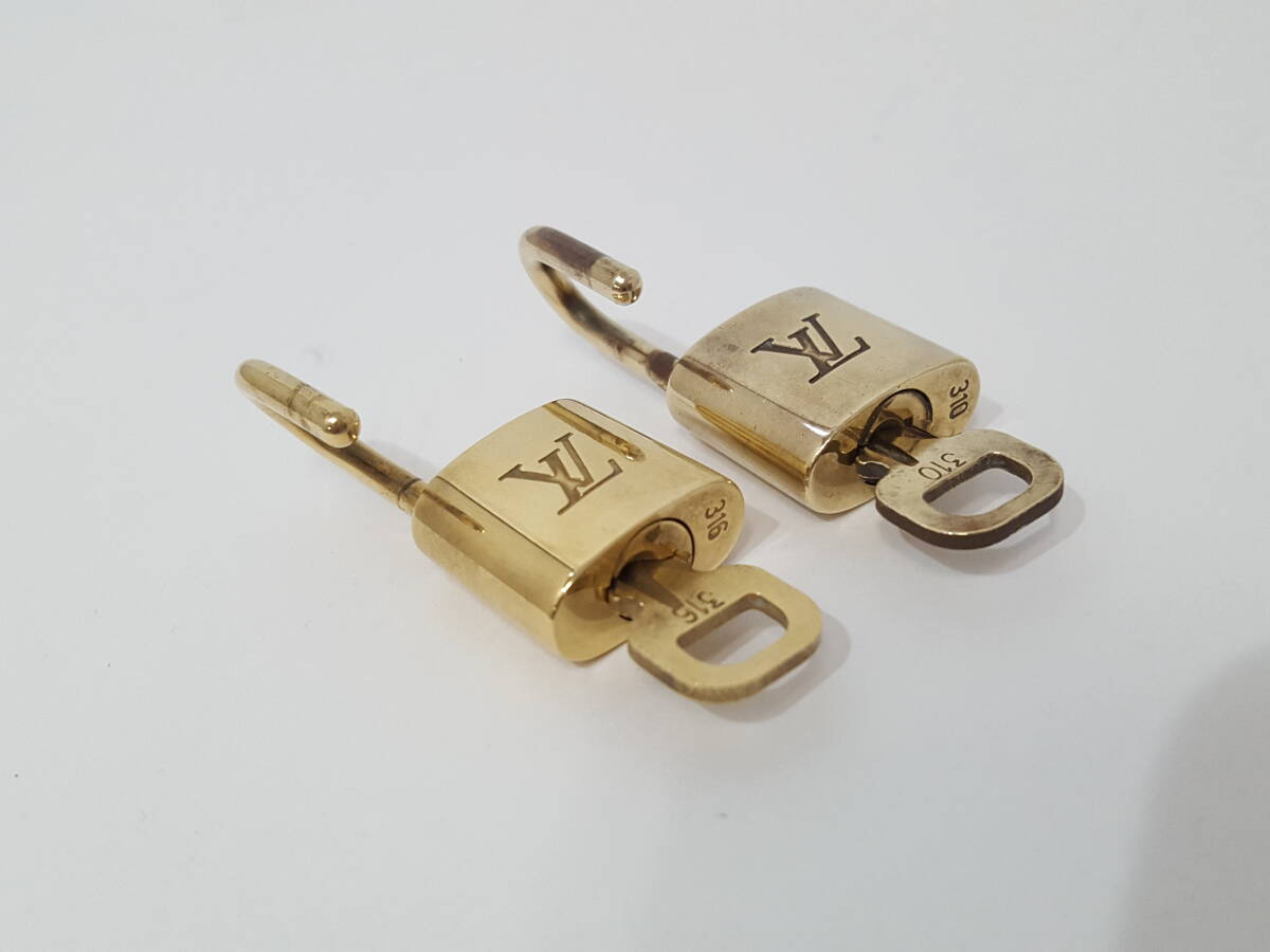 Louis Vuitton カデナ.キーリング まとめ2点セット 美品】LOUIS VUITTON ルイヴィトン カデナ 合計2点セット