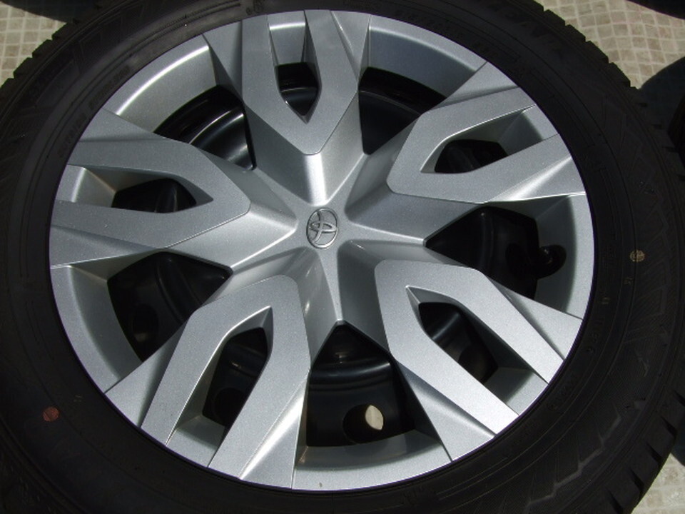 美品 トヨタ純正ホイール カローラクロス C-HR エスティマ 6.5J 114.3 +45 2021年制 バリ溝 215/60R17 4本 E12