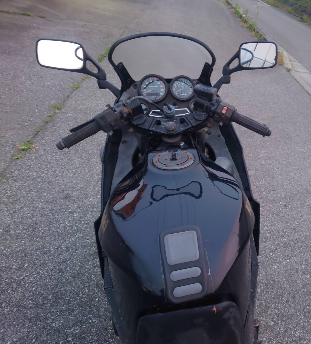 レストアベース カワサキ GPZ400R 