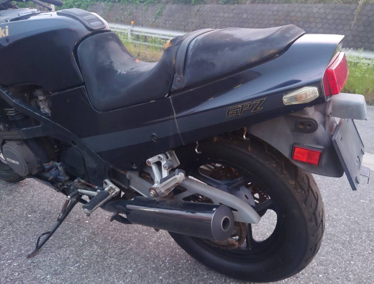 レストアベース カワサキ GPZ400R 