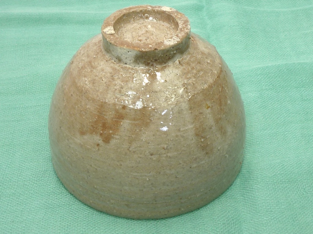 старый дом магазин . очень редкий старый Karatsu песок . Karatsu маленький одежда зеленый чай . чашка песок глаз -слойный толщина способ . горячая вода . чайная посуда . замечательная вещь антиквариат сиденье . старый способ редкий ценный редкость рука . традиция прикладное искусство _A