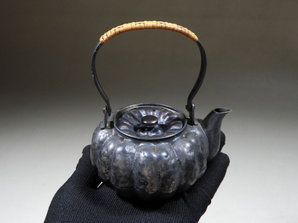 銅器 南瓜灰皿 薫香炉 客間 茶室 工芸品 置物 三足香炉 アンティーク風 香具 工芸品 インテリア置物 銅器 三足
