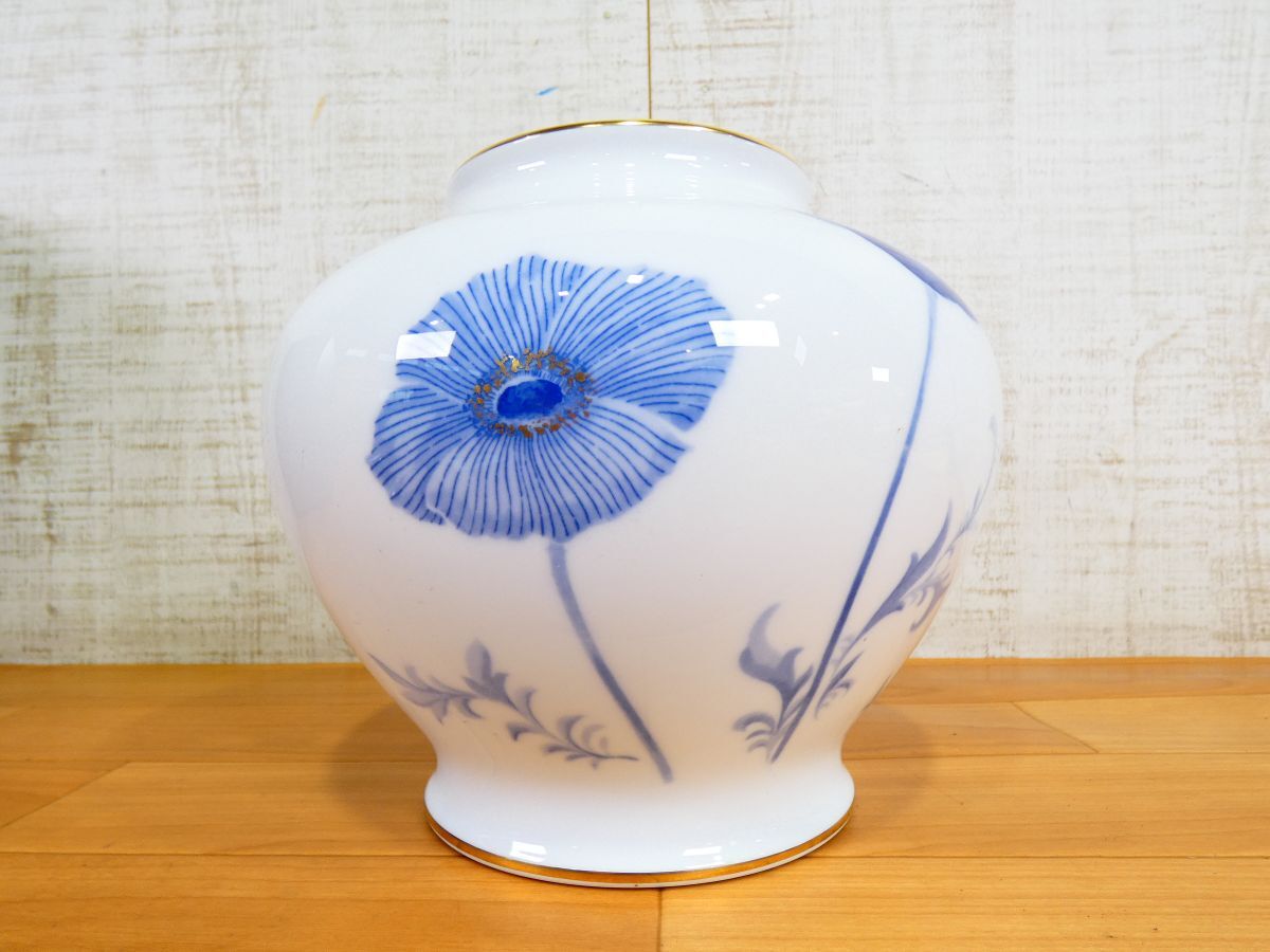 大倉陶園 花器 花瓶 花柄 金縁 ITJ-16) OKURA 大倉陶園 花瓶 金彩 花柄 花器 @100(花瓶)|売買