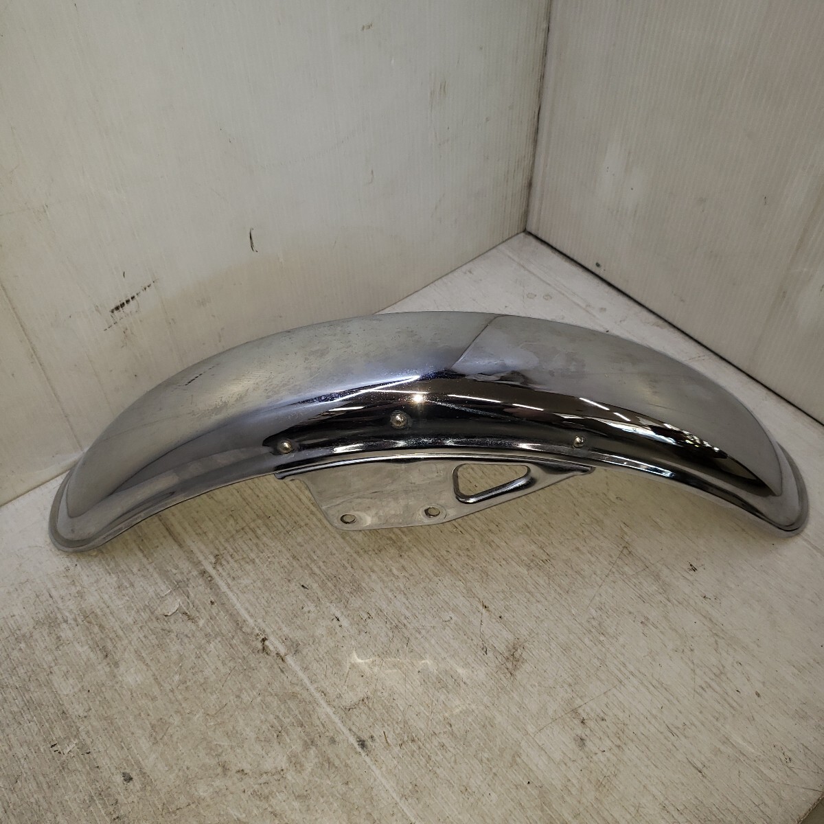 　フロントフェンダー カワサキ　250TRより取り外し　160 【0824-389】_画像3