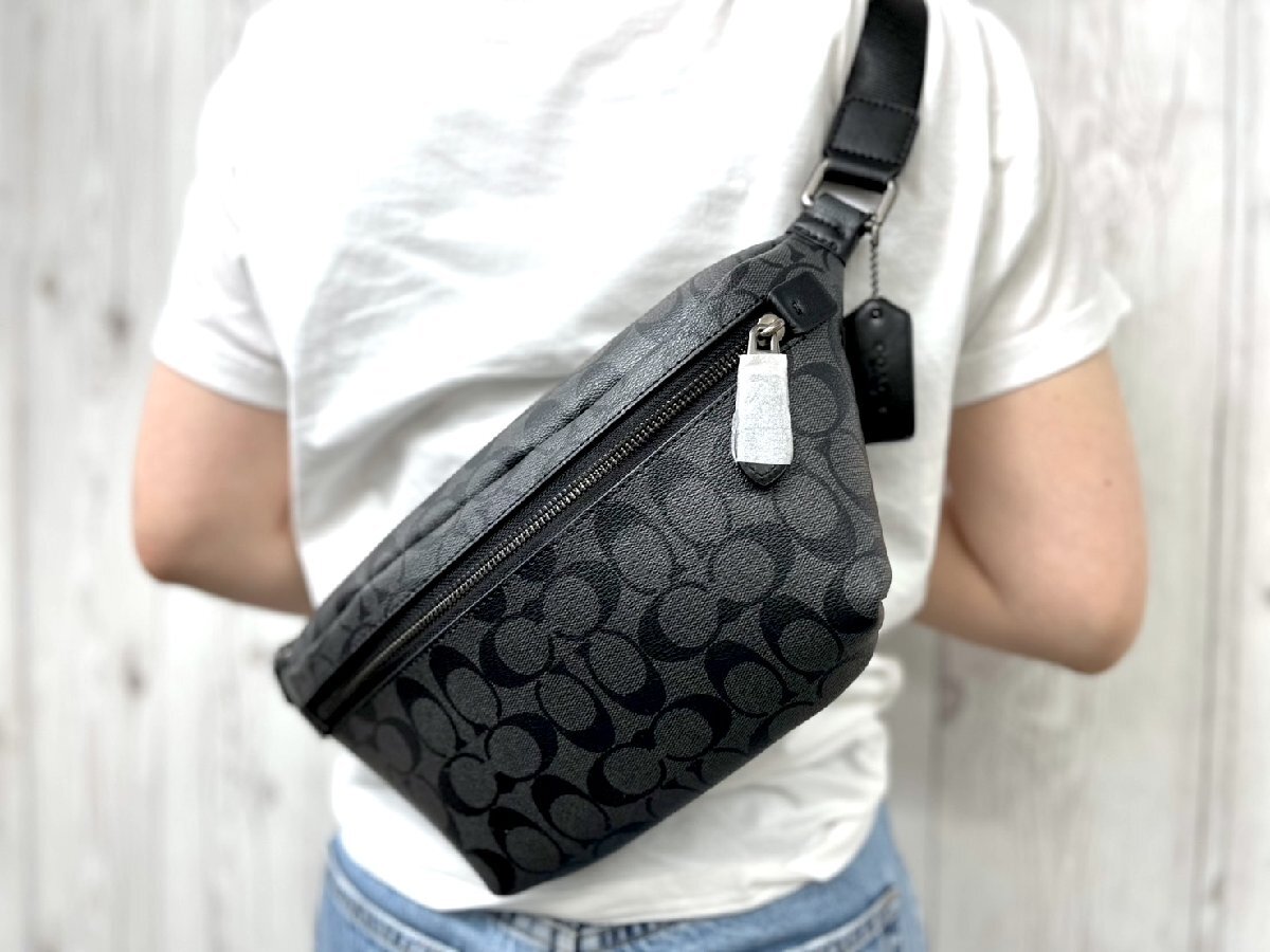 【未使用級】 COACH コーチ ボディバッグ ウエストポーチ シグネチャー 未使用展示品 COACH コーチ シグネチャー ボディバッグ ウエスト