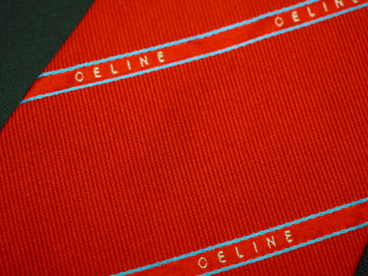 美品【CELINE セリーヌ】 E2996 ロゴ 赤系 SILK ブランド ネクタイ 古着 良品_画像4