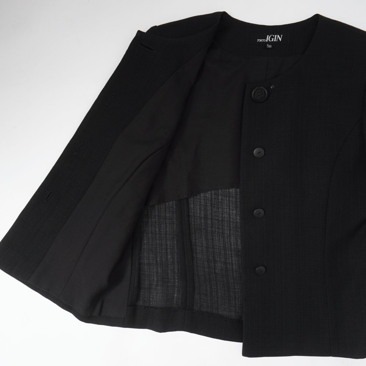 TOKYO IGIN 東京イギン セットアップスカートスーツ ミモレ丈 ノーカラージャケット 喪服 レディース ブラックフォーマル 黒 9*FD710_画像6