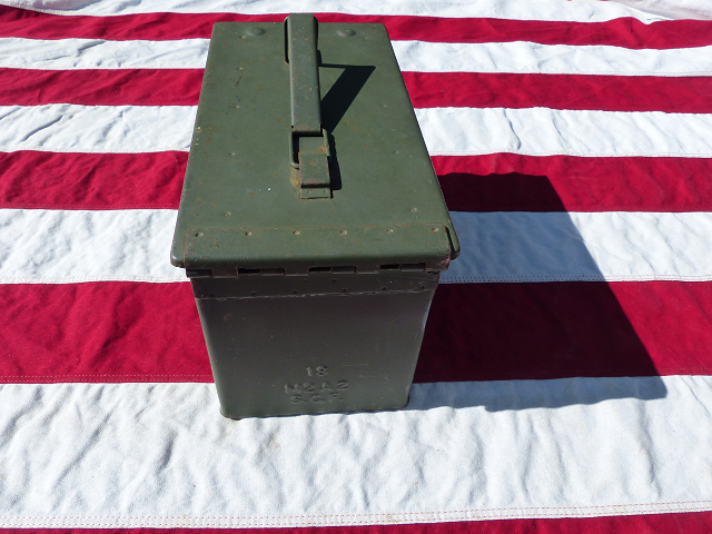 米軍放出品 弾薬箱 AMMO BOX 道具箱 などに アンモキャリングケース 81x_画像3